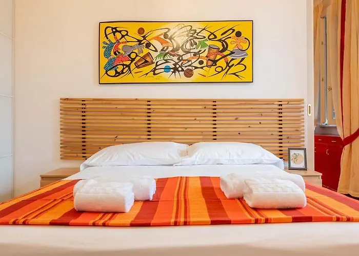 Guest Planet - Grazioso bilocale Bande Nere M1